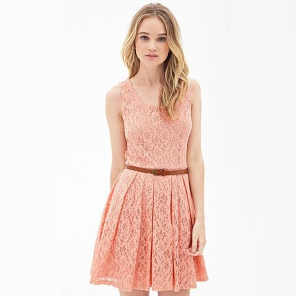 FOREVER 21 Belted Crochet Lace Dress in Peach - M